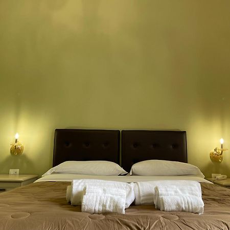 Umberto House Catania Hotel Exterior foto