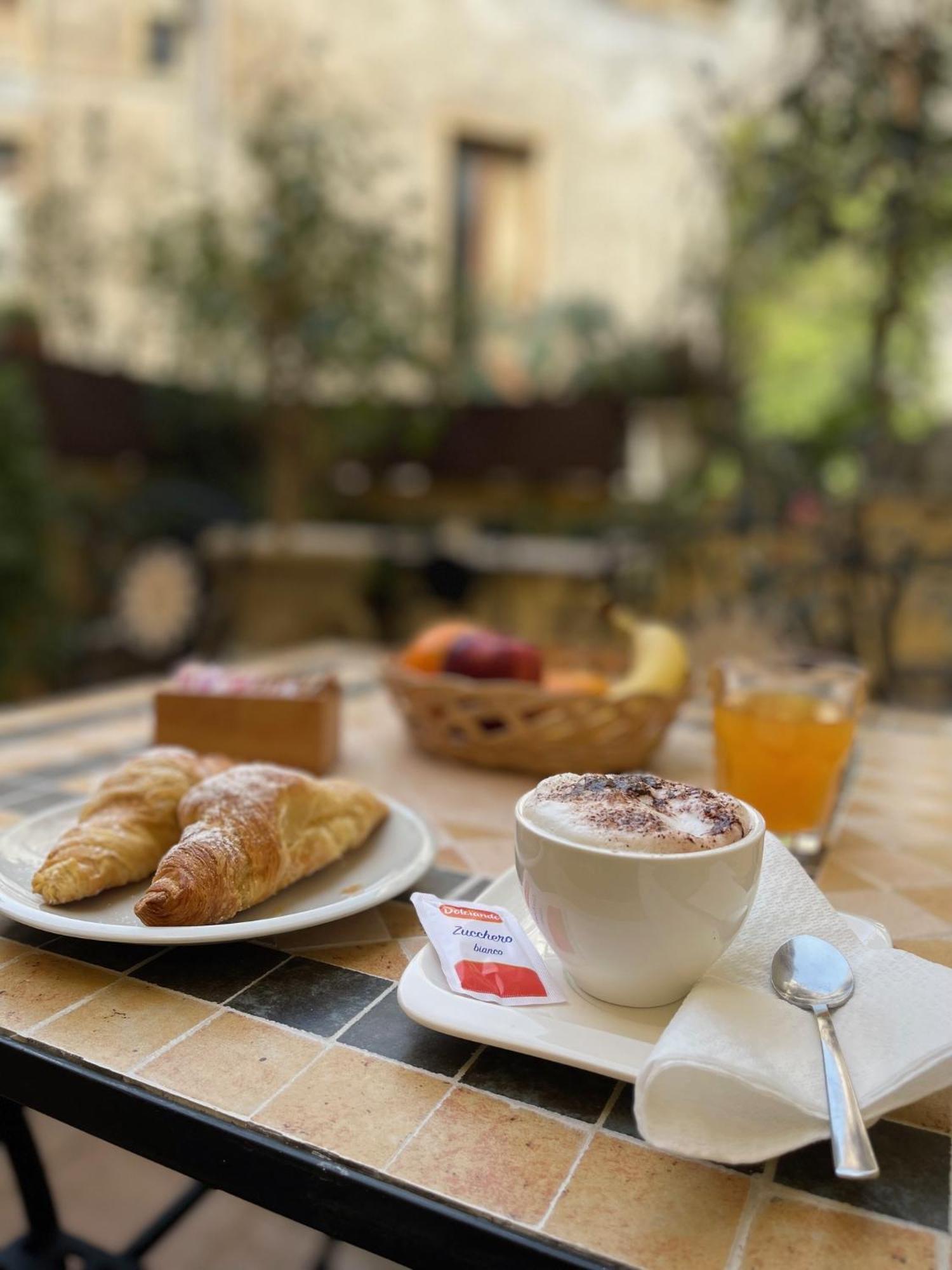 Umberto House Catania Hotel Exterior foto