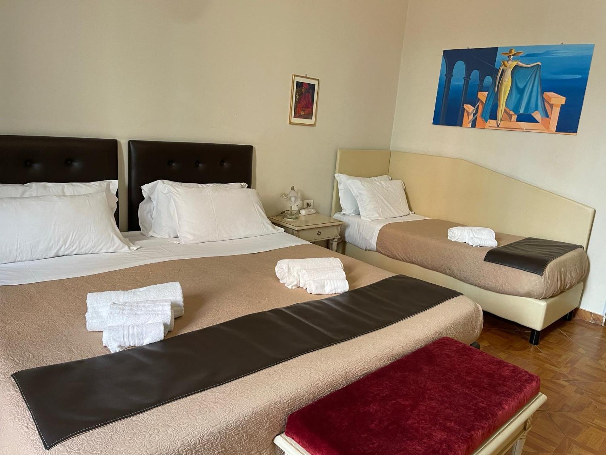 Umberto House Catania Hotel Exterior foto