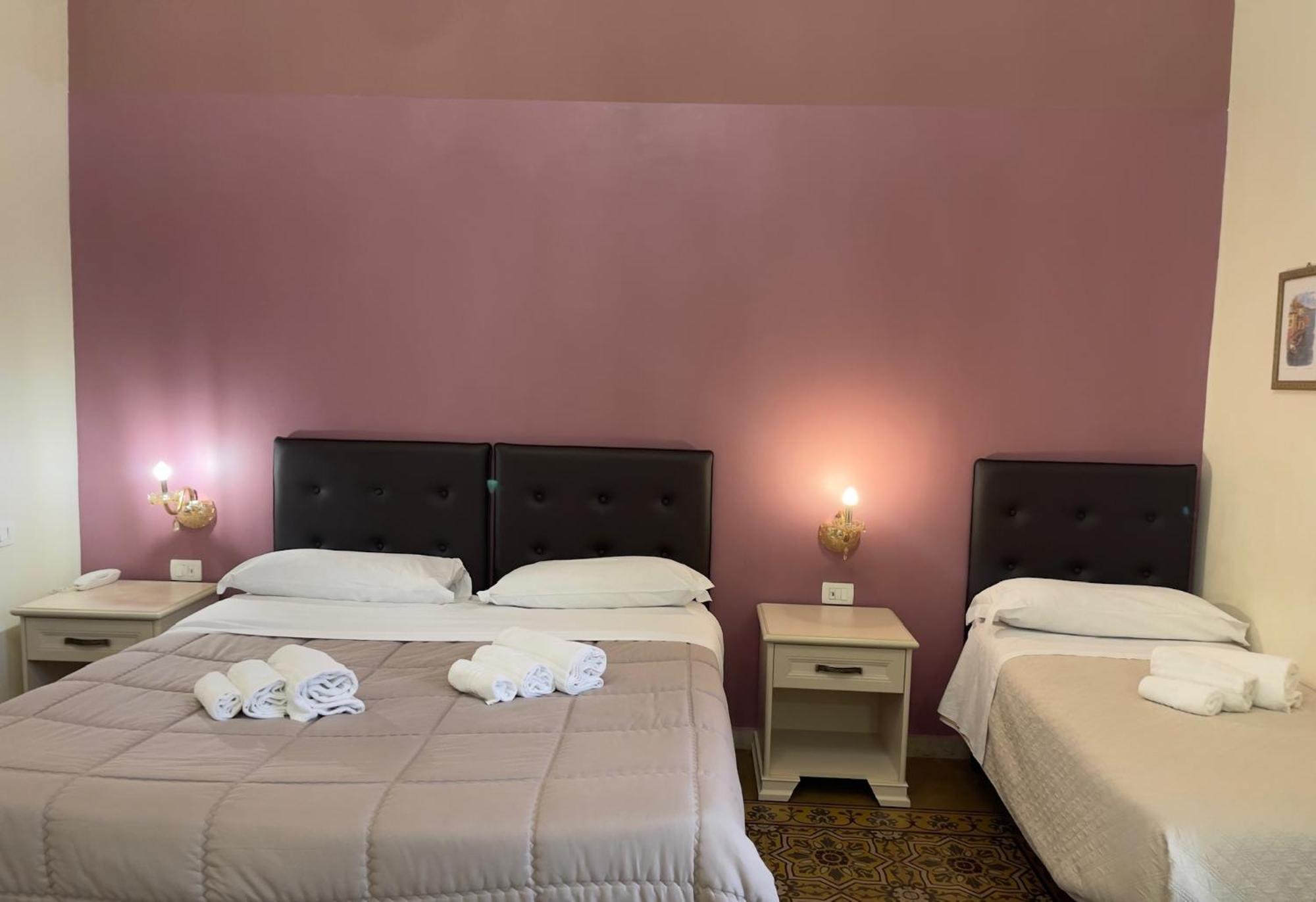 Umberto House Catania Hotel Exterior foto