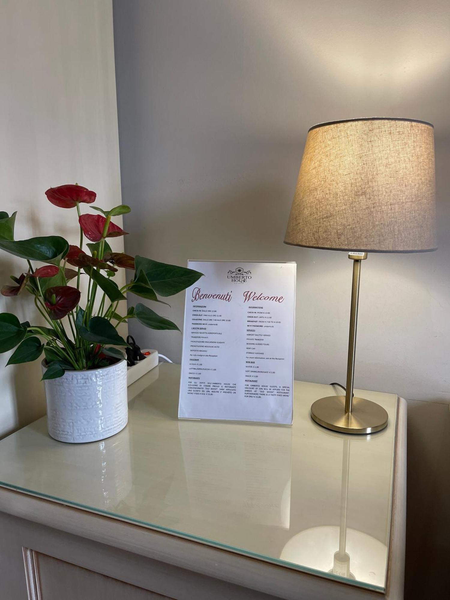 Umberto House Catania Hotel Exterior foto