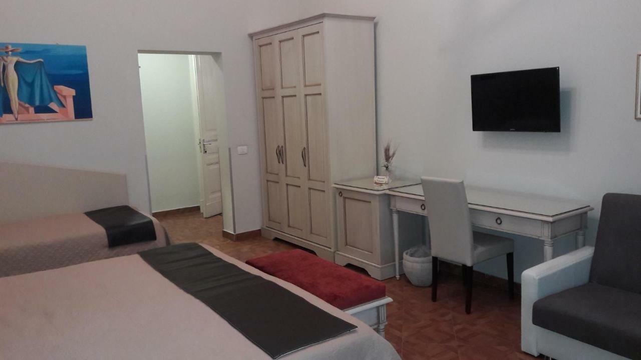 Umberto House Catania Hotel Exterior foto